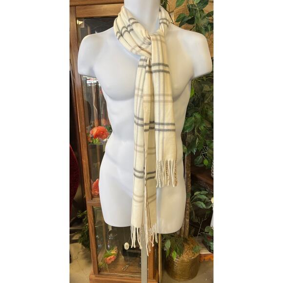 Cejon Italian super soft Plaid Scarf White gold gray, fringe - Picture 3 of 3